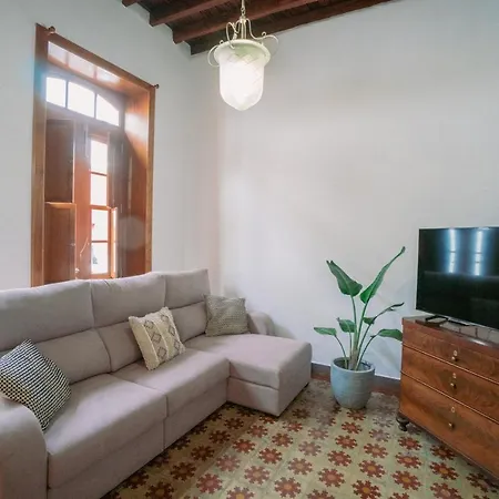 Holiday home Casa Emblematica Maruca Y Leli *